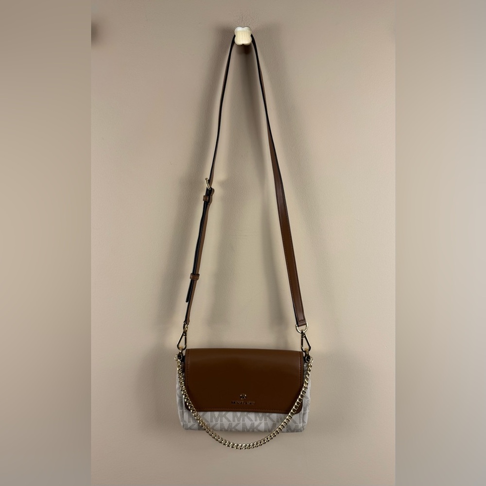 Michael Kors Signature Logo Crossbody
